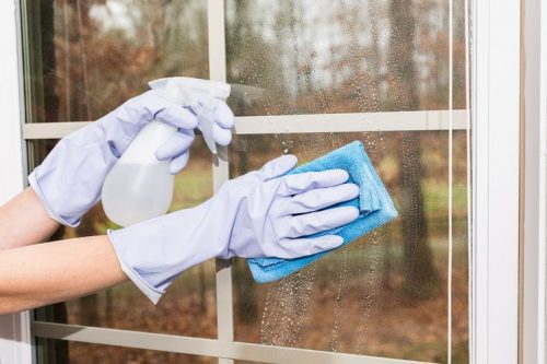 how to clean a glass.
