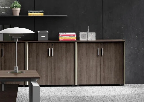 wooden kitchen cabinets