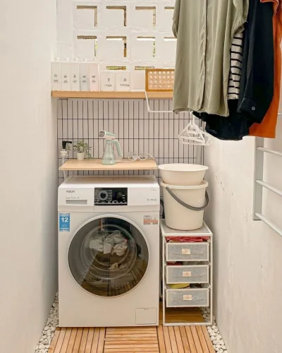 Enclosed Washing Room