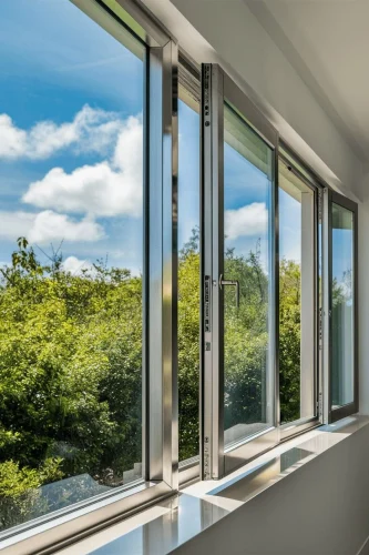 Smart Windows vs Regular Windows: Which One is Best for Indian Homes?