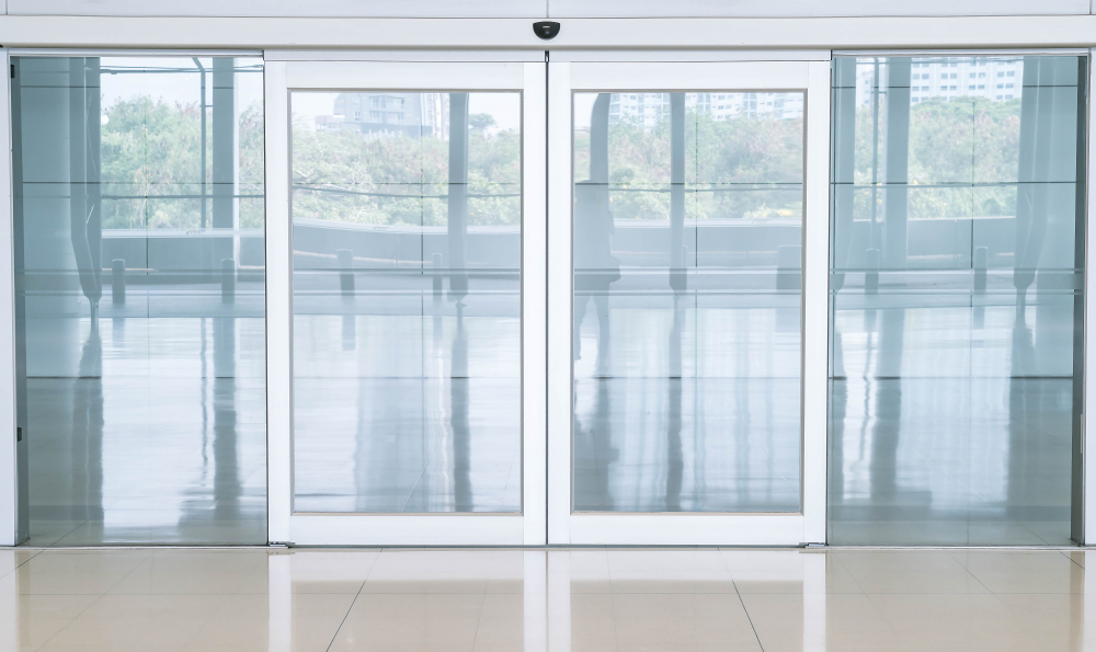 panoramic glass walls Designs
