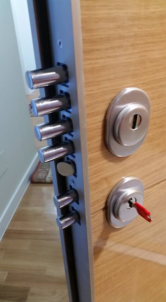 multi-point door locks