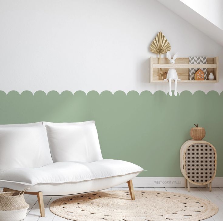 Scalloped wallpaper