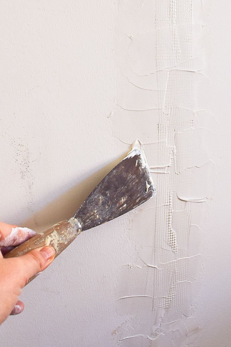 Fix wall cracks naturally