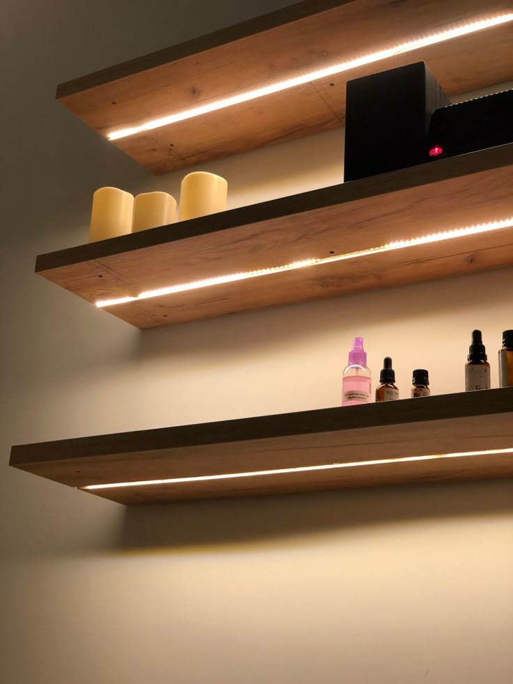 illuminated entry shelves