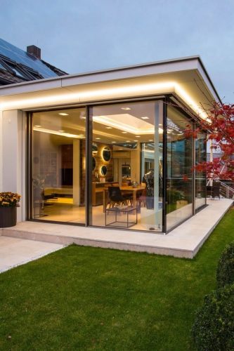 panoramic home windows