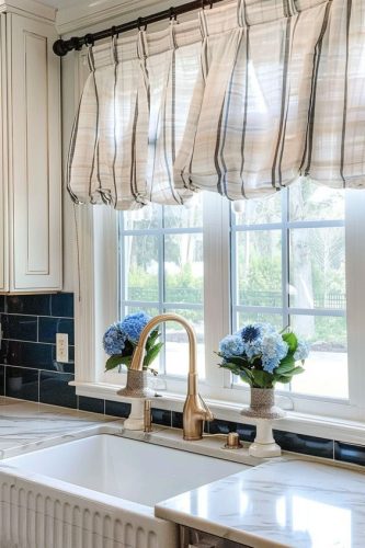 Trending Kitchen Curtain Ideas