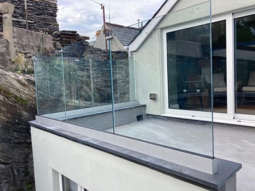 balcony full glass design