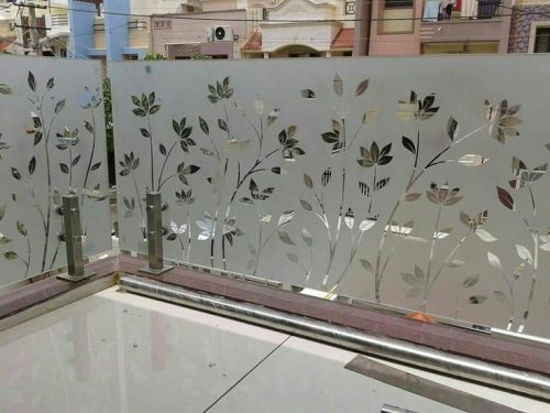 Modern Balcony Glass Railings