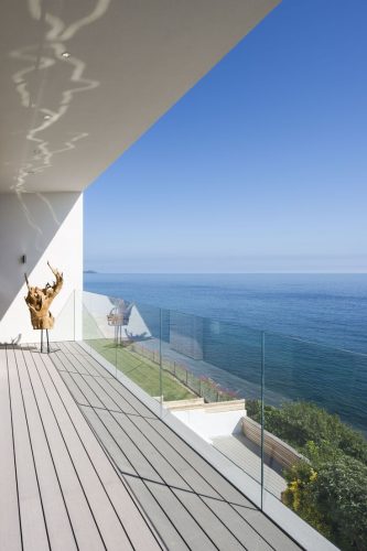 Modern Balcony Glass Railings